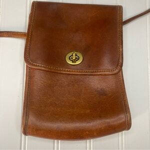Vintage Coach scooter Tan Leather Crossbody Bag